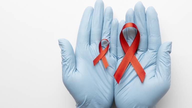 Nova variante do HIV circula em três estados do Brasil, diz estudo