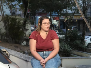 Mulher diz que teve exame falso positivo para HIV feito pelo PCS no parto, e que bebê tomou antirretroviral por 28 dias