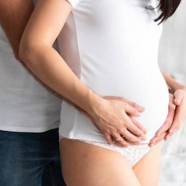 Eliminação da transmissão vertical do HIV é conquista histórica do SUS, afirmam médicas, mas exige continuidade e enfrentamento das desigualdades