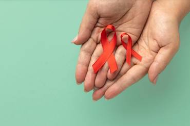 Veja: Em breve, HIV poderá ser tratado sem a necessidade de comprimidos diários – por Marli Sasaki