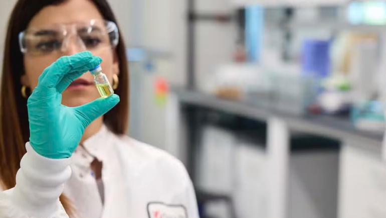 Boa notícia: Estudo sugere que novo antiviral contra HIV deve proteger pacientes por até um ano, informa O Globo