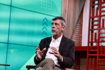 Metrópoles: “Casos de HIV cairão em 2025”, avalia diretor do Ministério da Saúde