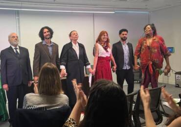 “HIV no Tribunal” reestreia em São Paulo em apresentação especial no Dezembro Vermelho