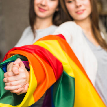 ISTs entre mulheres lésbicas ainda são cercadas por mitos, silêncio e negligência